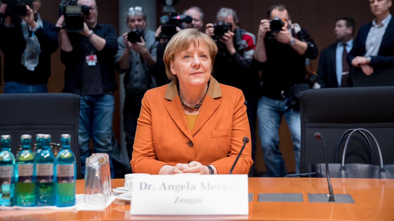 Kanzlerin Merkel vor dem NSA-Untersuchungsausschuss.
