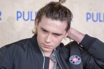 Brooklyn Beckham hatte einen Snowboard-Unfall.