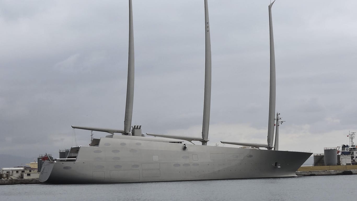 Die "Sailing Yacht A" gehört dem russischen Milliardär Andrej Melnitschenko.