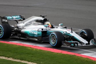 Neuer Silberpfeil: Mercedes hat seinen Boliden für die Formel-1-Saison 2017 vorgestellt.