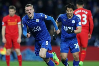 Torschütze: Jamie Vardy (vorne) freut sich über einen seiner beiden Treffer für Leicester City im Spiel gegen Liverpool.