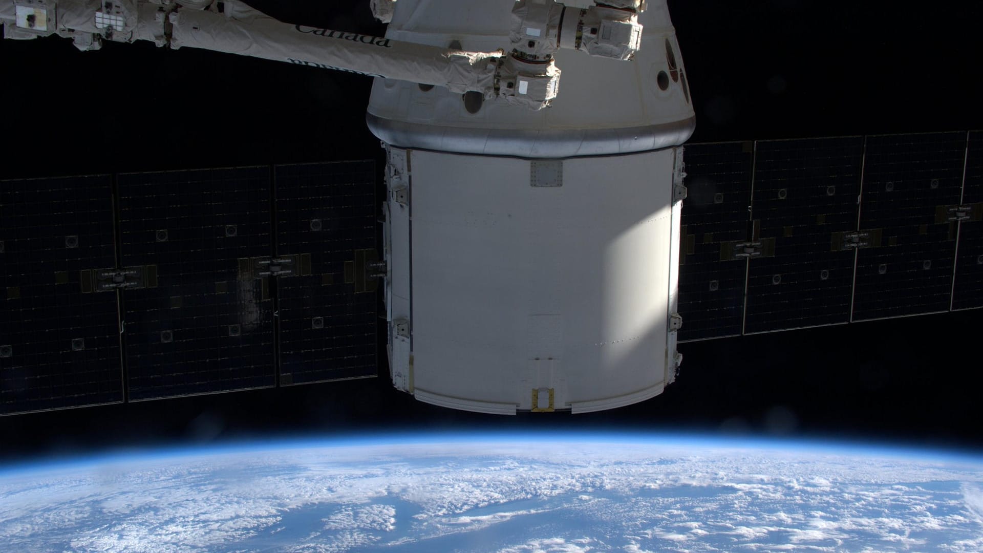 Die Raumkapsel "Dragon", in der die Weltraumtouristen ins All fliefgen sollen.