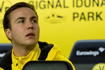 Die Leidenszeit von Mario Götze nimmt kein Ende: Der im Dauertief steckende WM-Held von 2014 fehlt Borussia Dortmund wegen einer Stoffwechselstörung bis auf Weiteres.