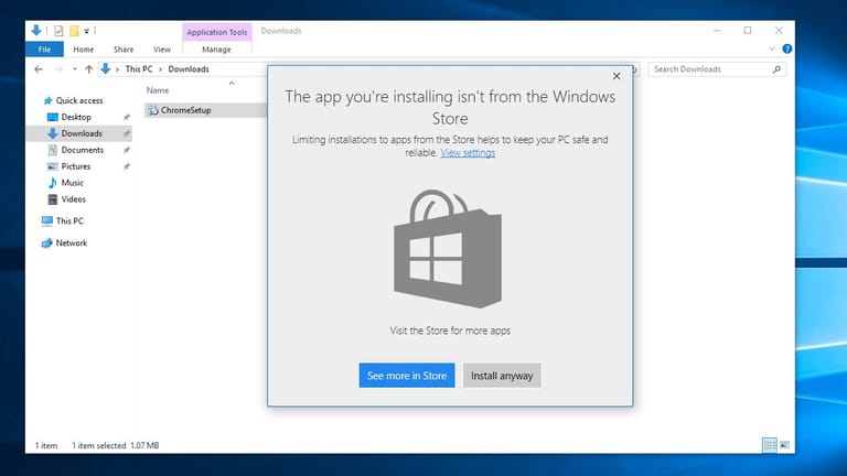 Eine neue Sperrfunktion in Windows 10 soll vor Software aus unsicheren Quellen schützen.