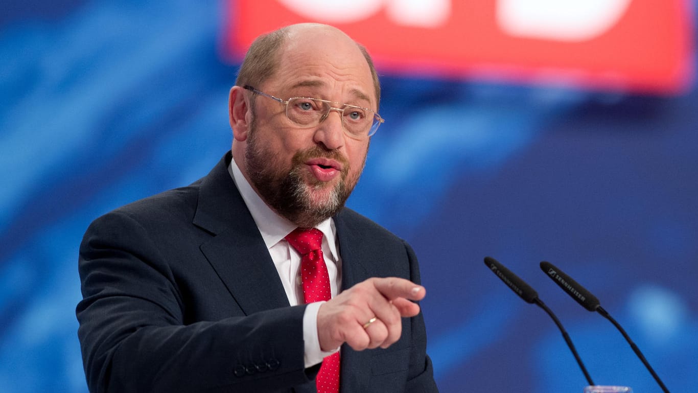 Martin Schulz spricht über eine mögliche Koalition mit der Union.