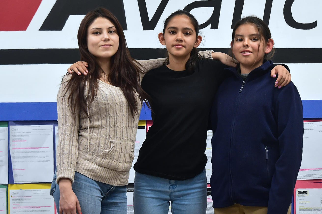Die Schwestern Jocelyn, Fatima and Yuleni Avelica (von links) wurden brüsk von ihrem Vater getrennt.