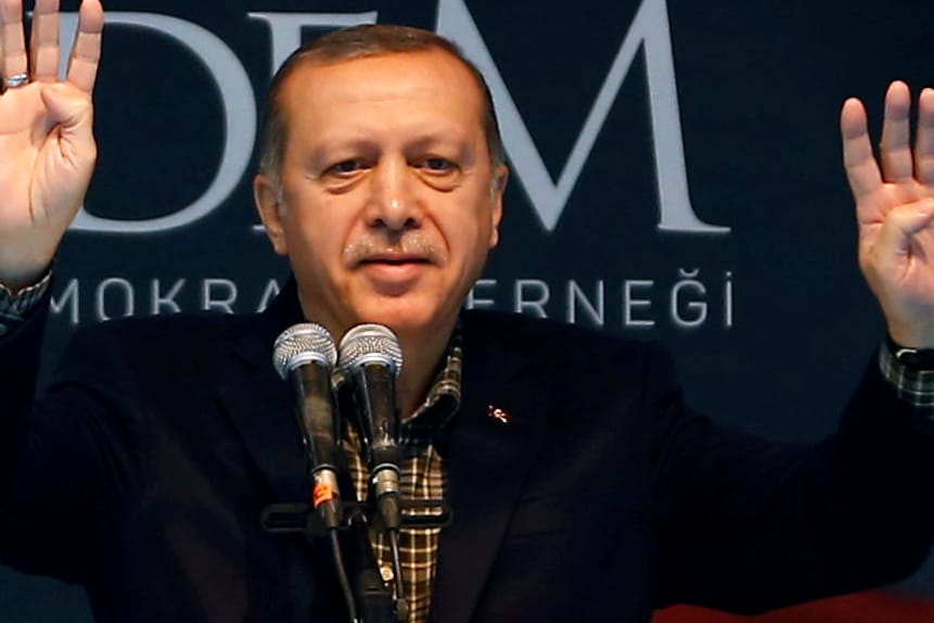 Harsche Töne des türkischen Staatspräsidenten Recep Tayyip Erdogan bei einer Veranstaltung der regierungsnahen Frauenorganisation "Kadem" in Istanbul.