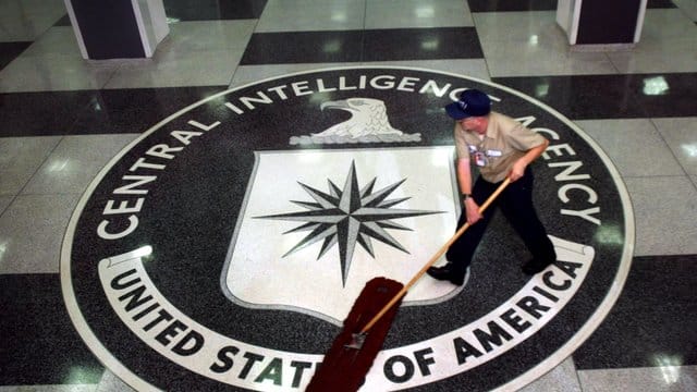 CIA-Hauptquartier in Langley: Zum Hacking-Arsenal der CIA gehören laut Wikileaks Malware, Viren und Trojaner. CIA-Hauptquartier in Langley: Zum Hacking-Arsenal der CIA gehören laut Wikileaks Malware, Viren und Trojaner.