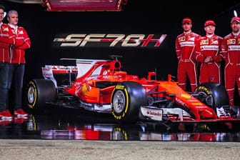 Scuderia Ferrari stellt den Boliden für die Saison 2017 vor