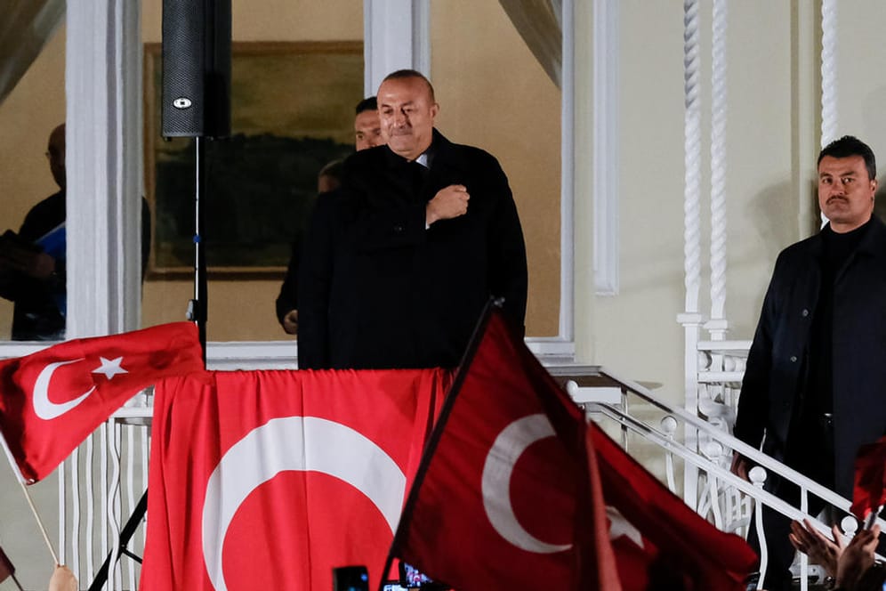 Besuch des türkischen Außenministers in Hamburg.