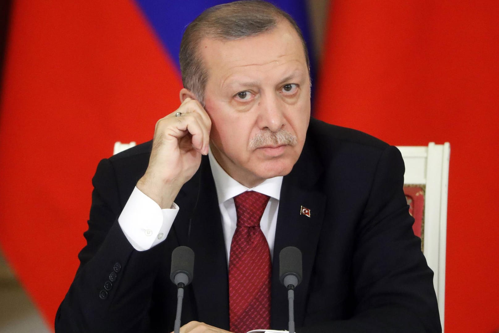Erdogan hat der Niederlande mit Vergeltung gedroht.