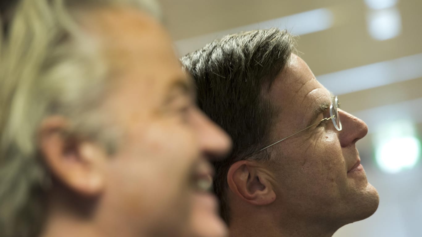Geert Wilders und Mark Rutte stehen sich bald in einem TV-Duell gegenüber.