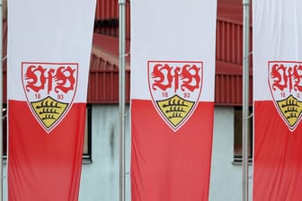 Beim VfB Stuttgart müssen mehrere Jugendspieler eine Pause einlegen.