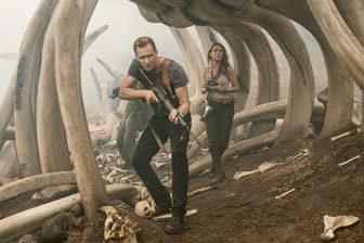 Tom Hiddleston als Conrad und Brie Larson als Mason in "Kong: Skull Island".