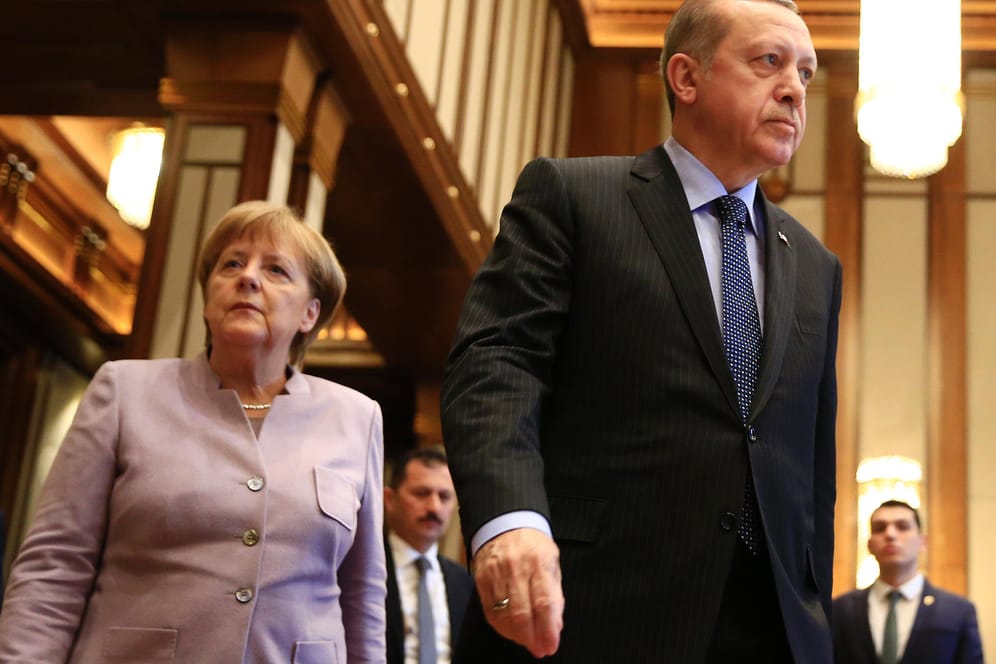 Angela Merkel und Recep Tayyip Erdogan bei einem Treffen in Ankara im Februar.