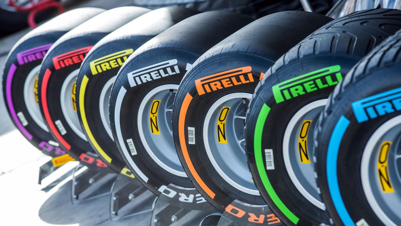 Die neuen Rennreifen von Pirelli sind deutlich breiter als ihre Vorgänger.