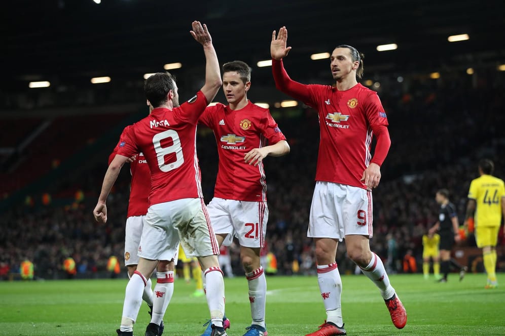 Manchester United bejubelt das 1:0 gegen den FK Rostow