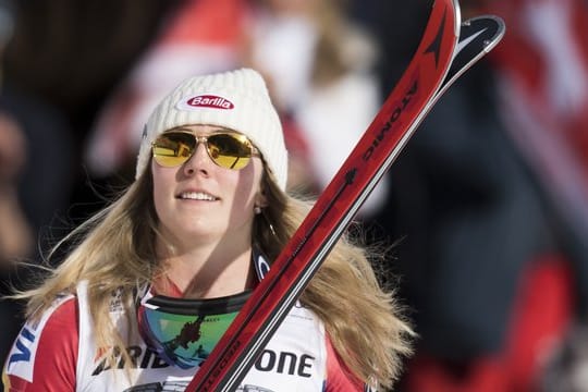 Mikaela Shiffrin hat erstmals in ihrer Karriere den Gesamtweltcup gewonnen.