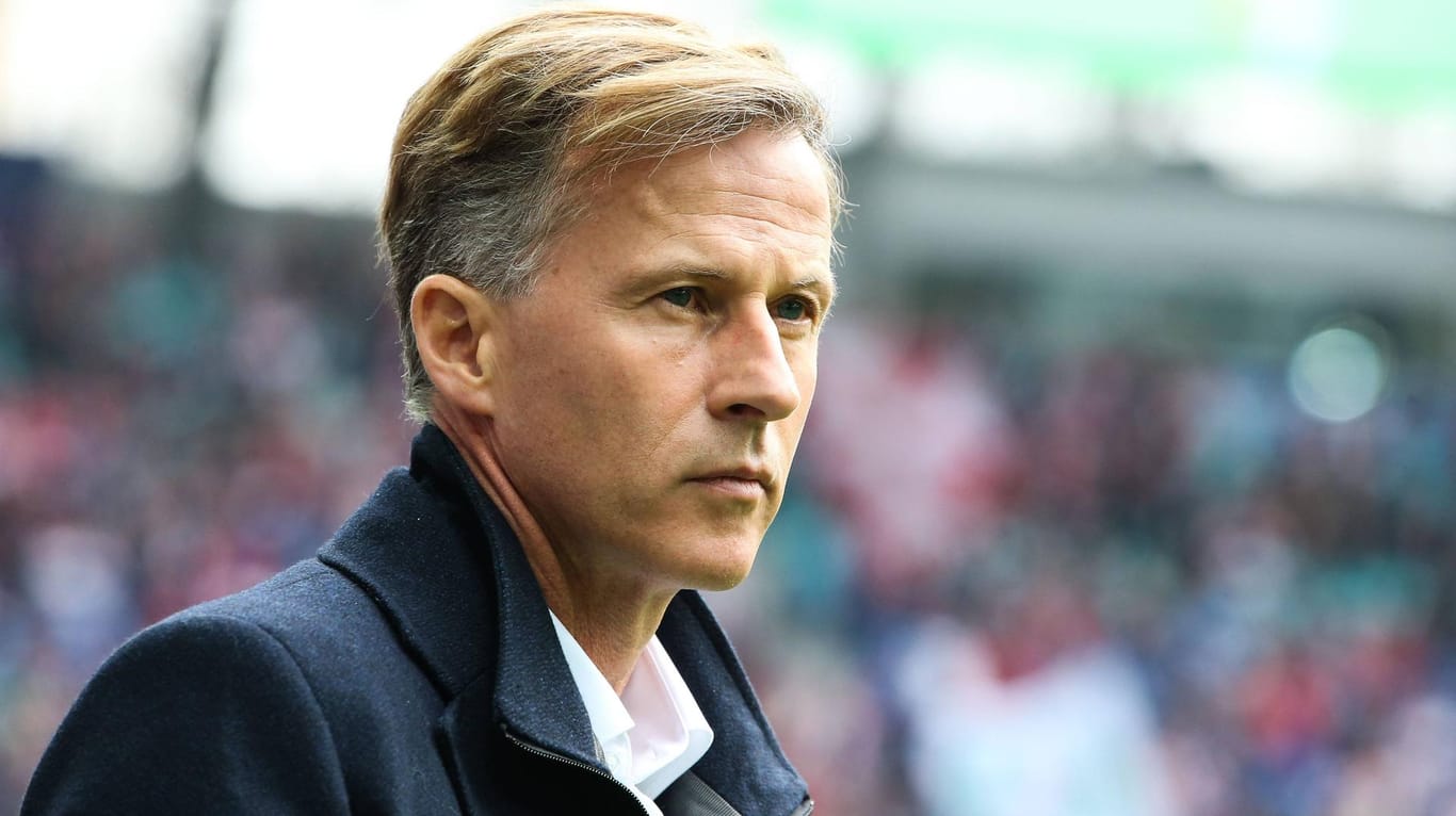 Andries Jonker ist seit Ende Februar Trainer des VfL Wolfsburg.