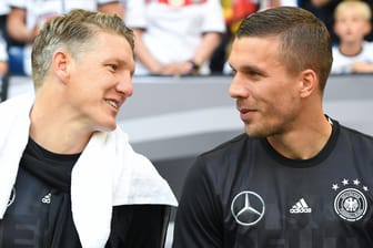 Lukas Podolski und Bastian Schweinsteiger sind ziemlich beste Freunde.