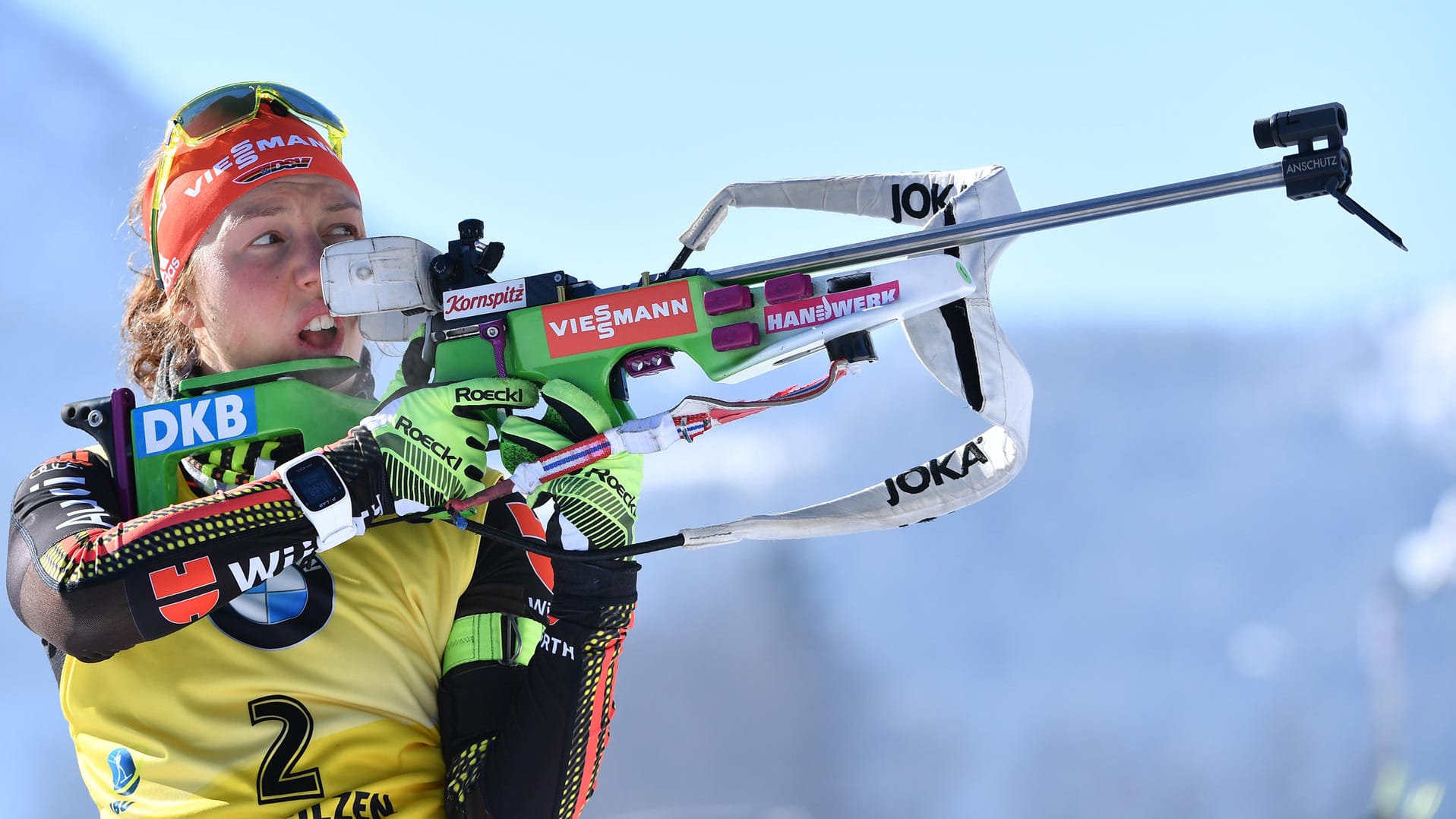 Laura Dahlmeier verliert die kleine Kristallkugel im Massenstart knapp beim letzten Rennen in Hochfilzen.