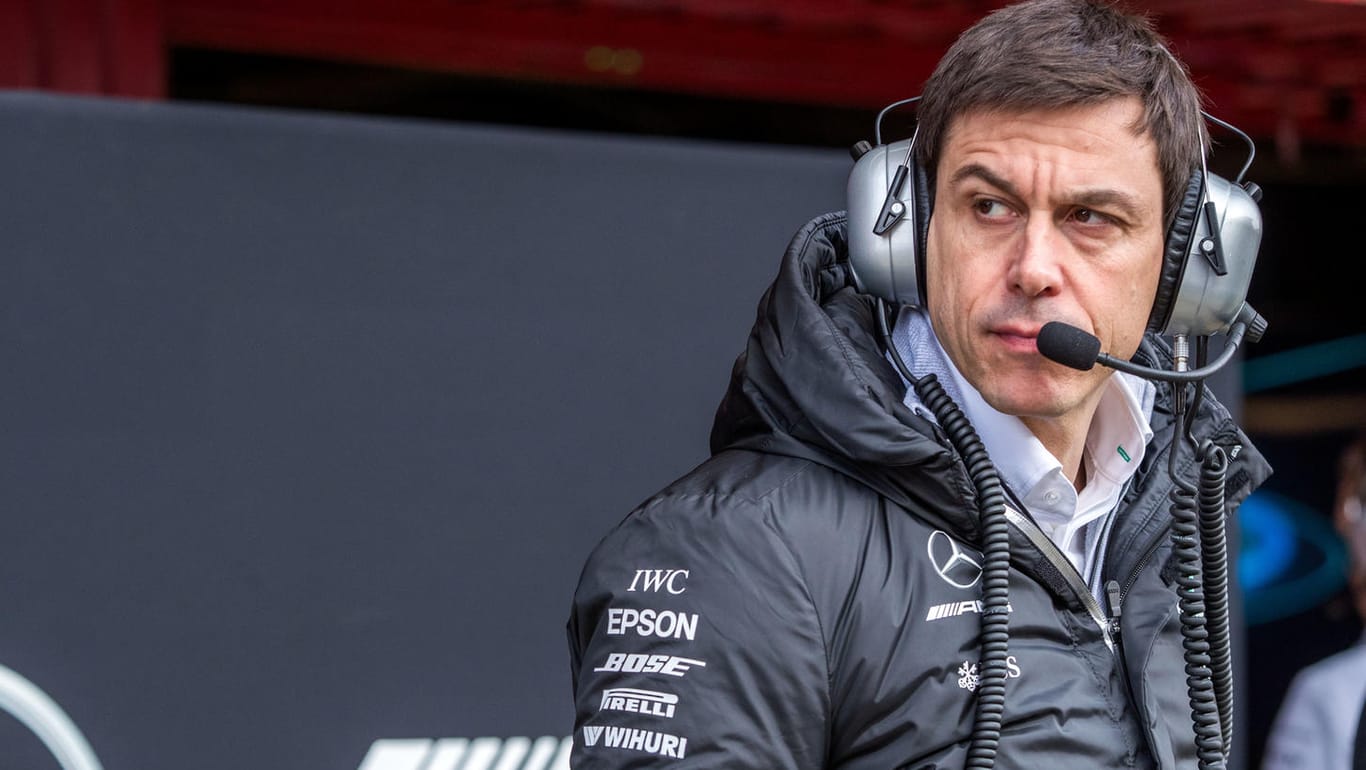 Mercedes-Motorsportchef Torger Christian "Toto" Wolff hofft 2017 auf eine konfliktfreie Saison seines Teams.