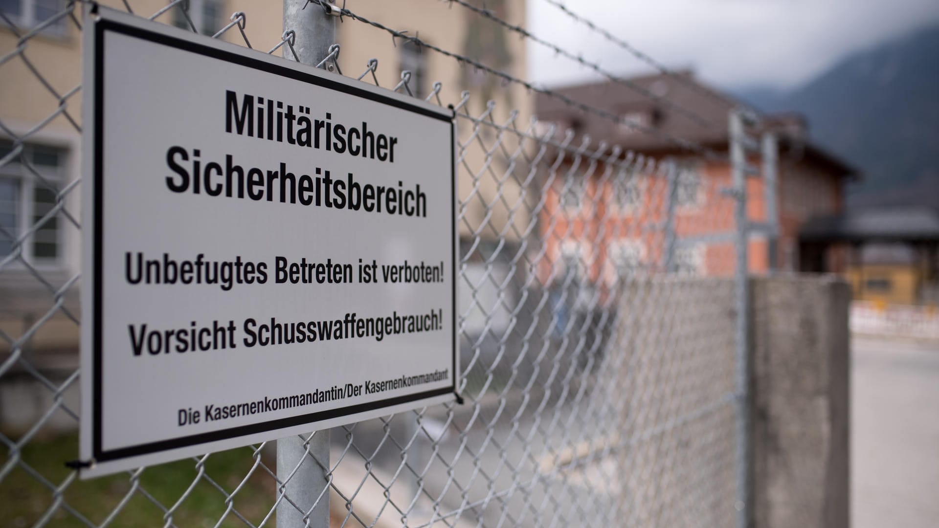 Hauptwache der Hochstaufen-Kaserne in Bad Reichenhall.