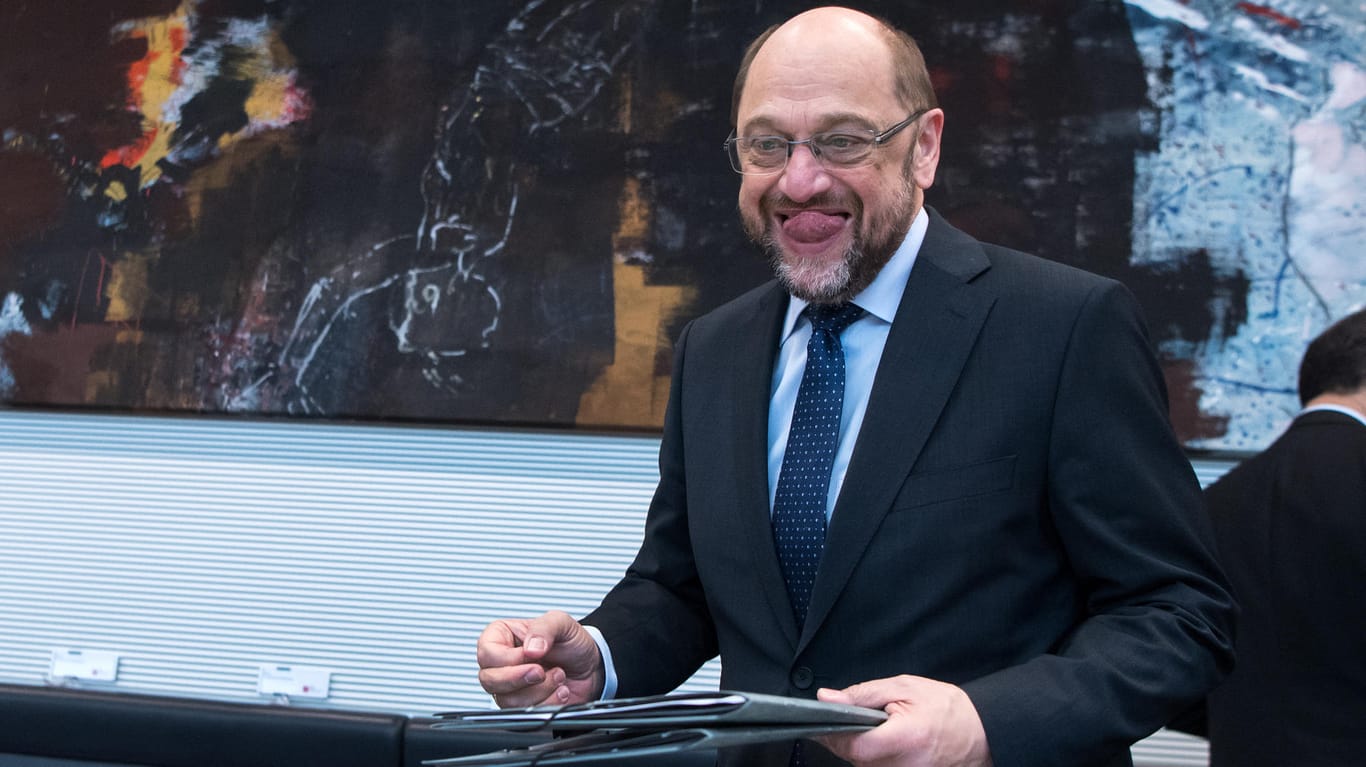 Der neue SPD-Vorsitzende und Kanzlerkandidat Martin Schulz bei der Fraktionssitzung der SPD.