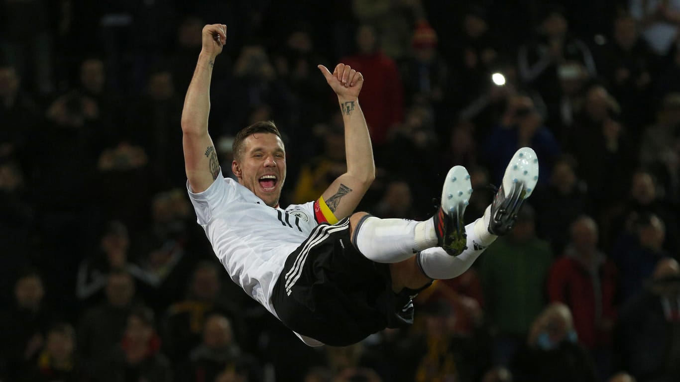 Lukas Podolski bescherte sich mit seinem Traumtor selbst einen perfekten Abschied.