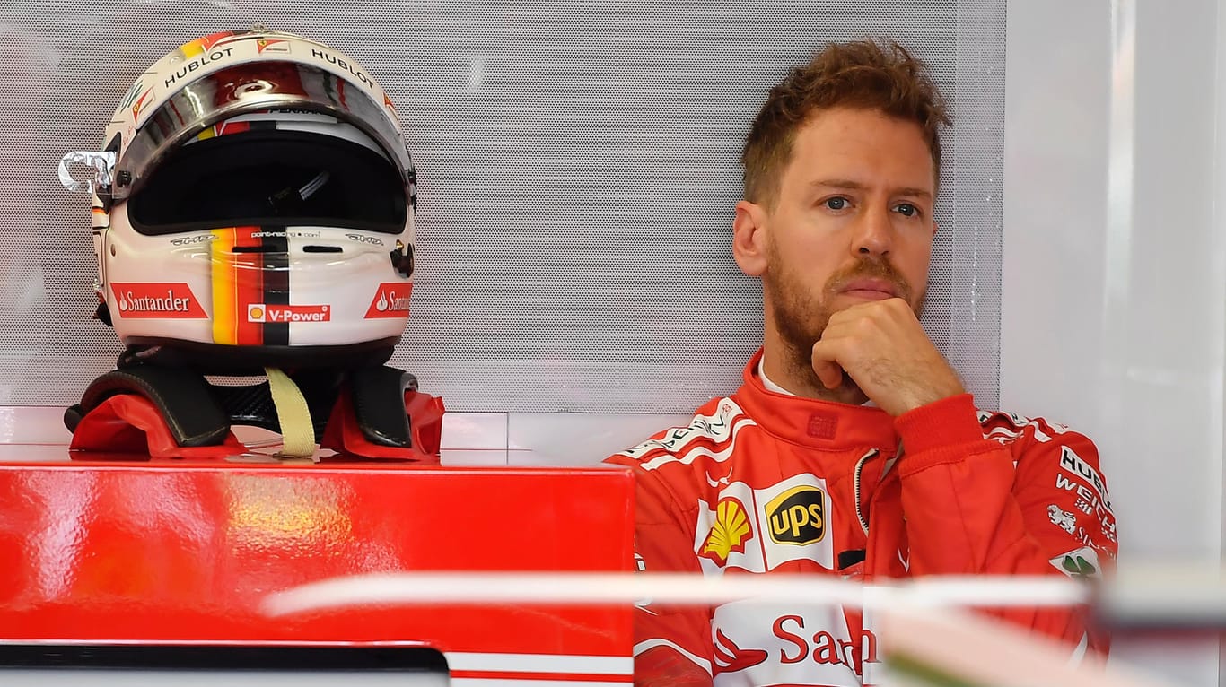 Ferrari-Pilot Sebastian Vettel hatte mit Problemen an seinem Heckflügel zu kämpfen.