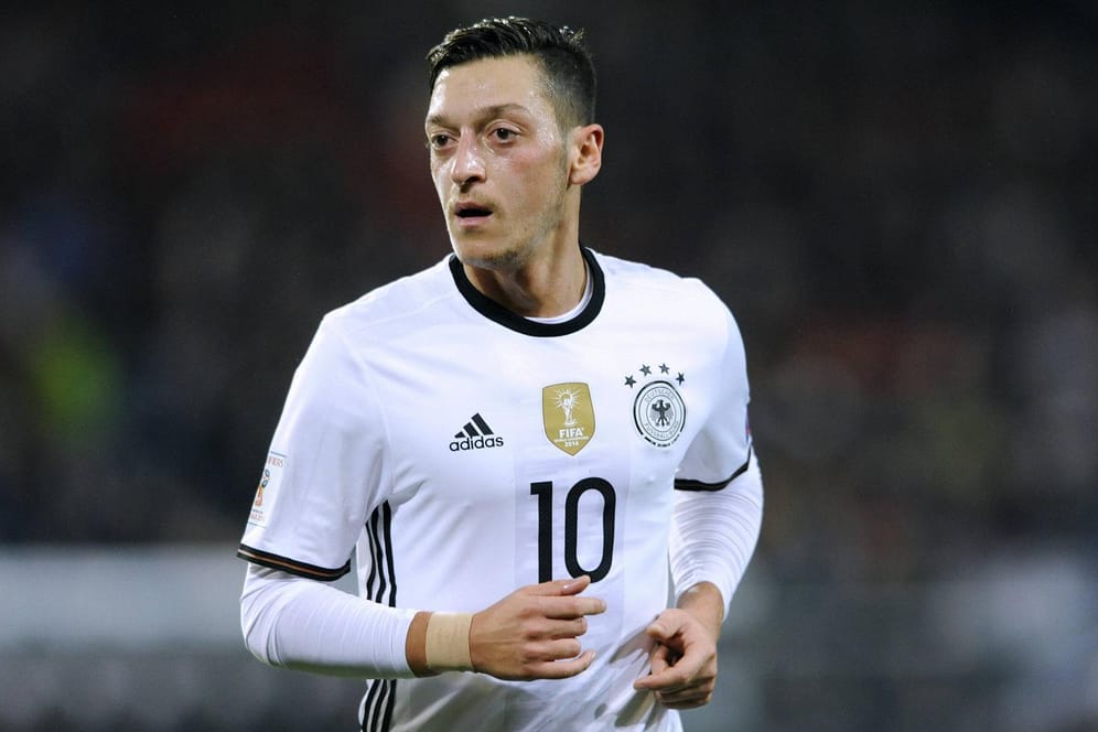 Mesut Özil hat 83 Länderspiele für die deutsche Nationalmannschaft absolviert.