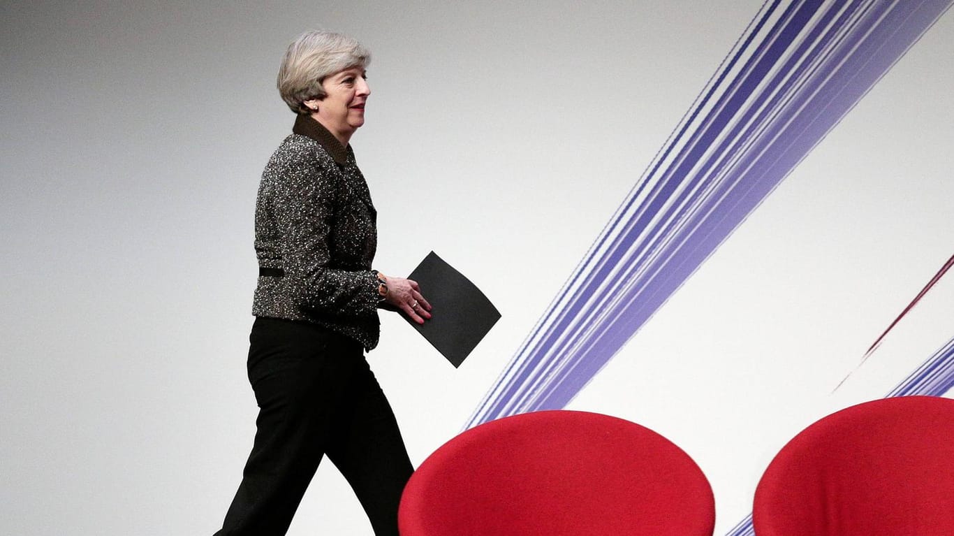 Großbritanniens Premierministerin Theresa May wird die EU über die Brexit-Pläne informieren.