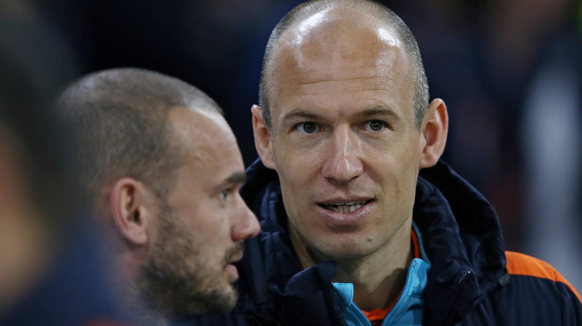 Wesley Sneijder (l.) und Arjen Robben sind beide seit 2003 Nationalspieler.