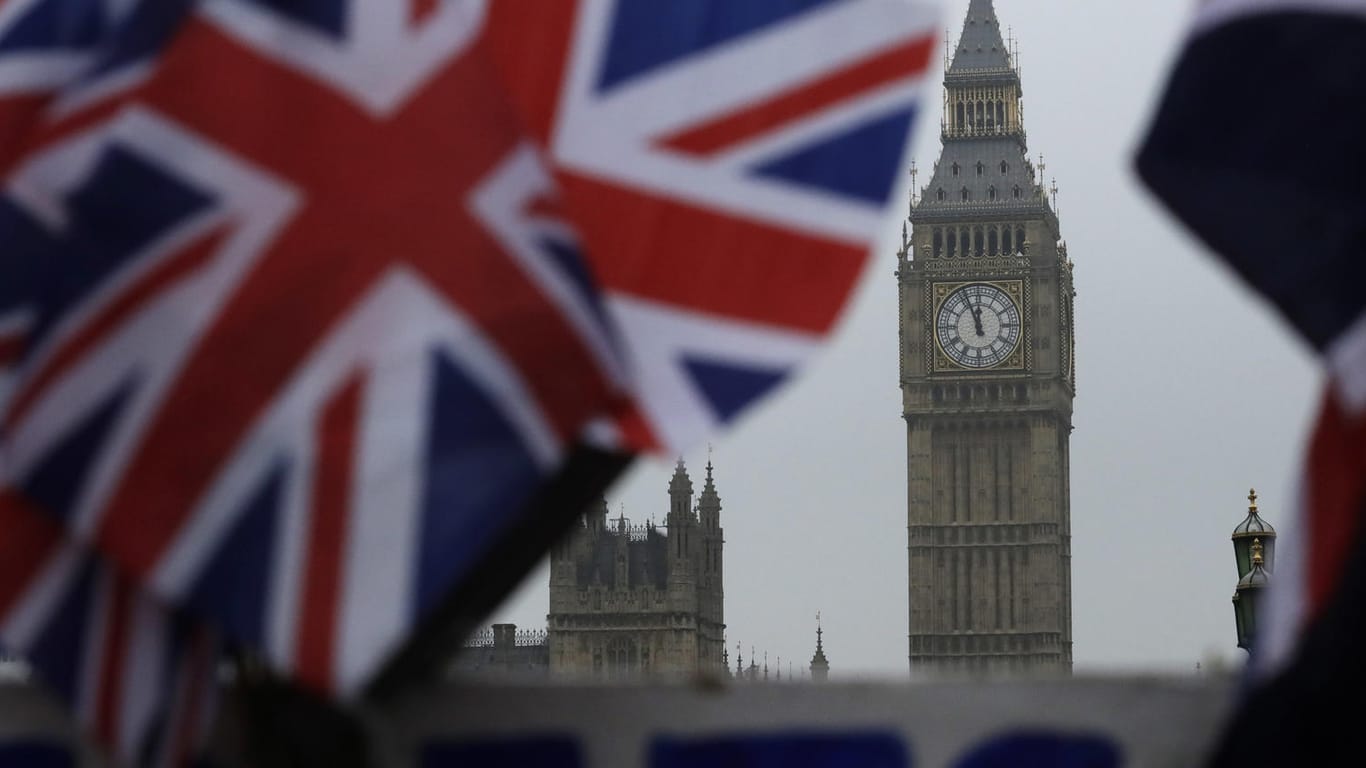 Großbritannien hat in Brüssel offiziell den EU-Austritt beantragt.