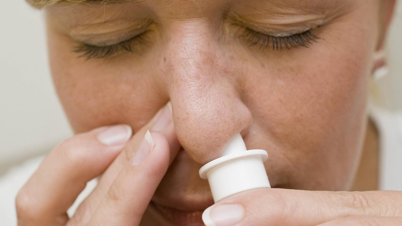 Nasensprays sind für viele Menschen ein hilfreiches Medikament