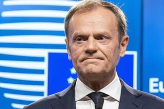 Donald Tusk schließt parallele Gespräche über einen Brexit Großbritanniens und zukünftige Beziehungen zu dem Land aus.