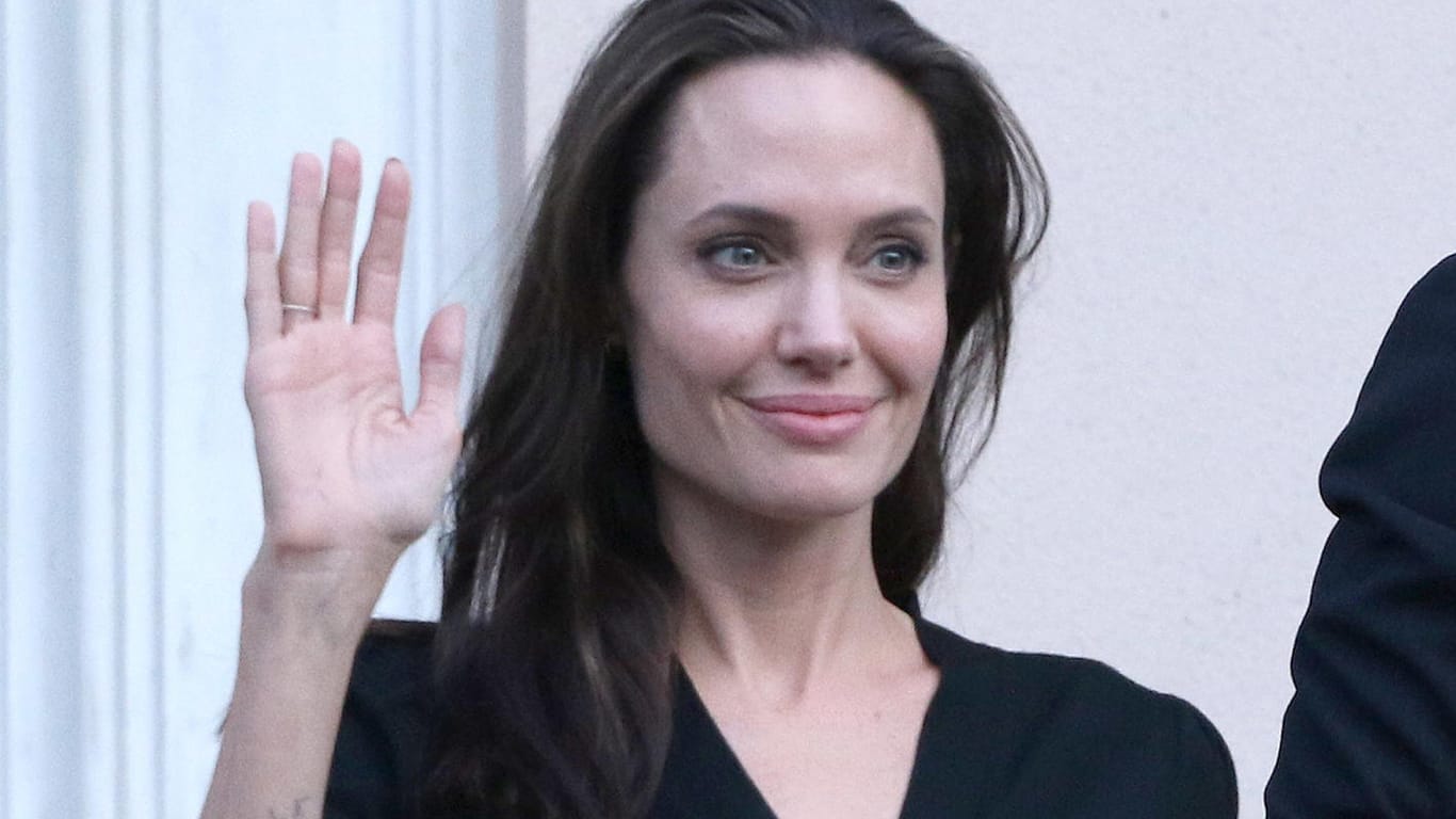 Angelina Jolie will angeblich ein neues Anwesen in Hollywood kaufen.