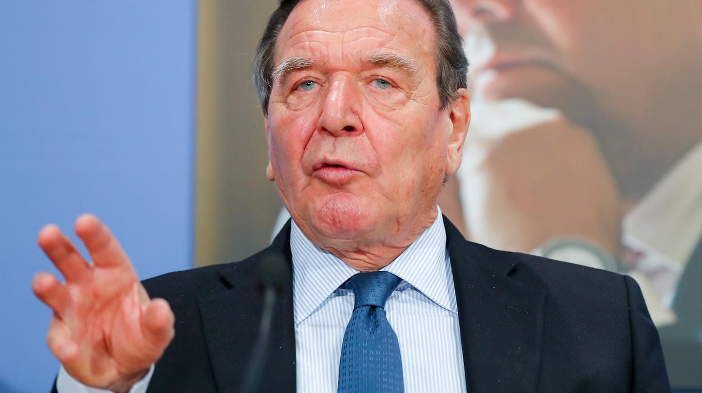 Gerhard Schröder hält ein rot-rot-grünes Bündnis derzeit für ausgeschlossen.