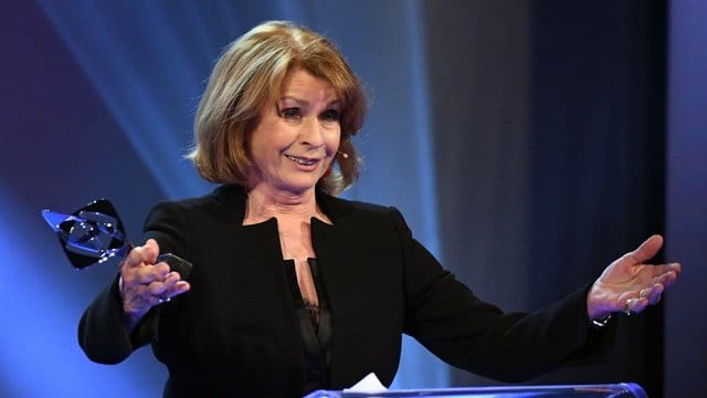 Senta Berger hat den Grimme-Ehrenpreis für ihr Lebenswerk erhalten. Senta Berger hat den Grimme-Ehrenpreis für ihr Lebenswerk erhalten.