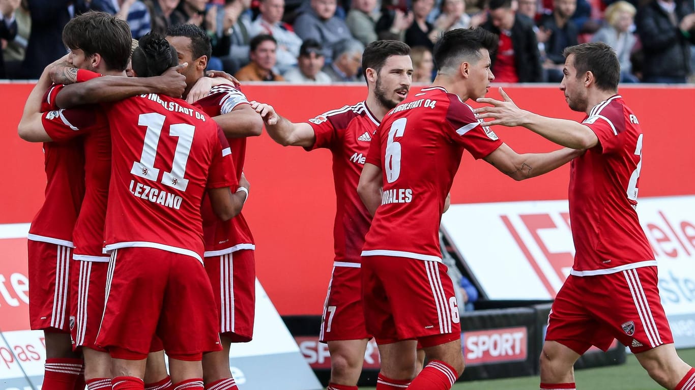 Der FC Ingolstadt hält mit dem Sieg gegen Mainz die Hoffnungen auf den Klassenerhalt am Leben.