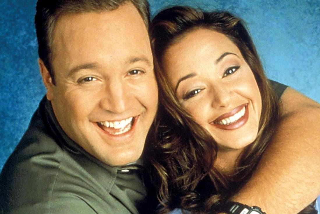 Kevin James und Leah Remini stehen wieder zusammen vor der Kamera