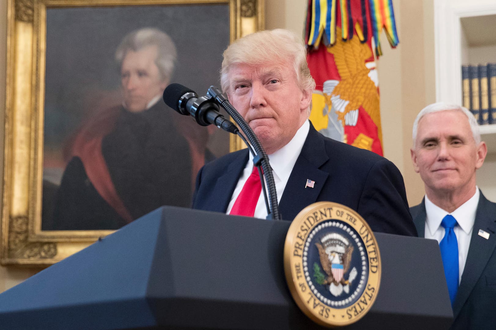 US-Präsident Donald Trump (l.) und US-Vizepräsident Mike Pence