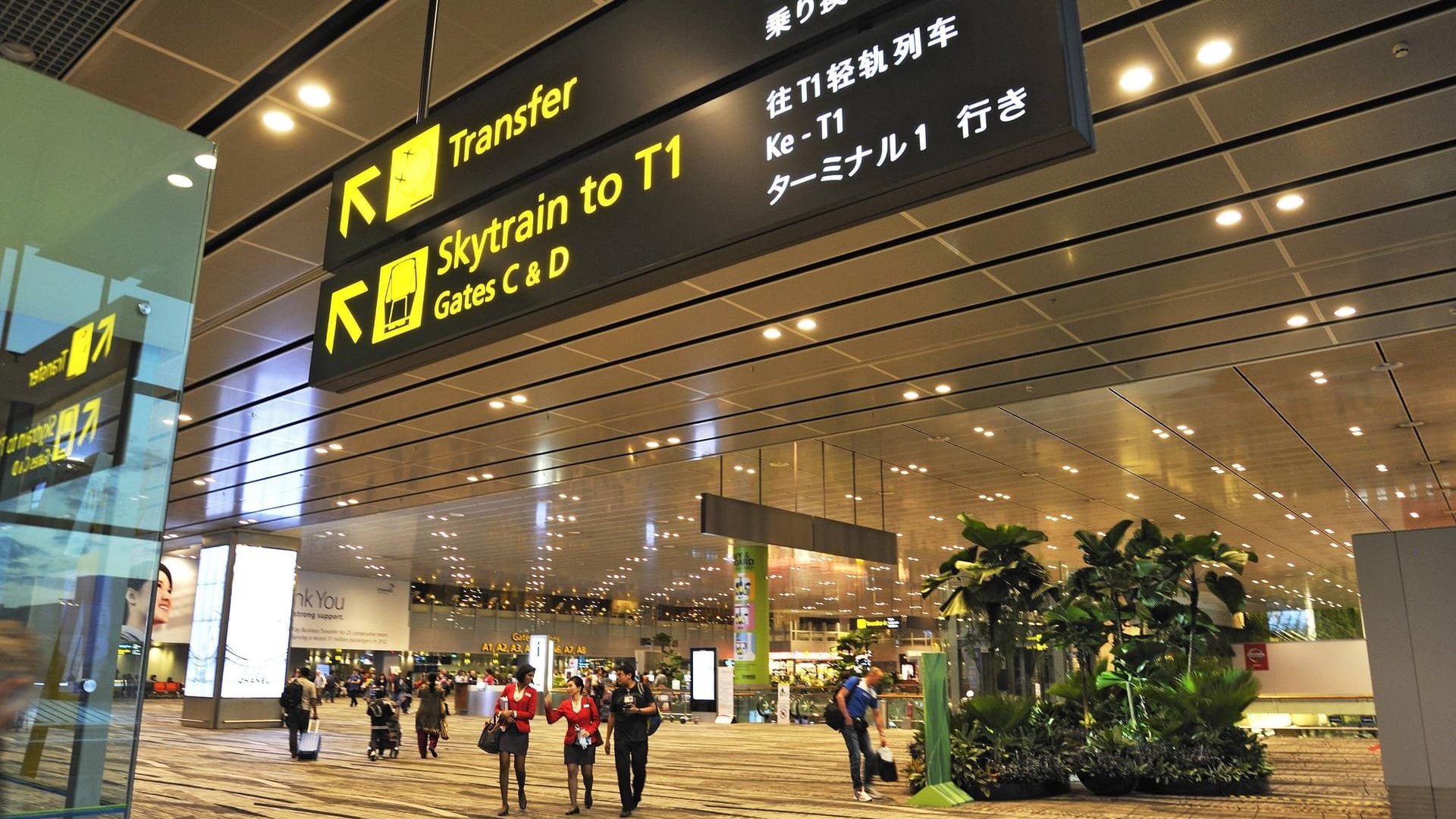 Optimale Beschilderung: am Flughafen Singapore Changi International Airport