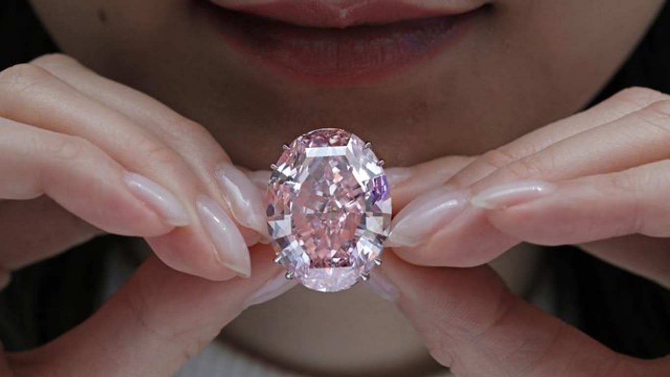 Der Super-Diamant "Pink Star" hat einen neuen Besitzer.