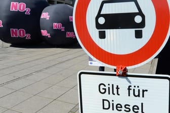 In Stuttgart soll ein Fahrverbot für Dieselfahrzeuge, die nicht die Euro 6 erfüllen, eingeführt werden.