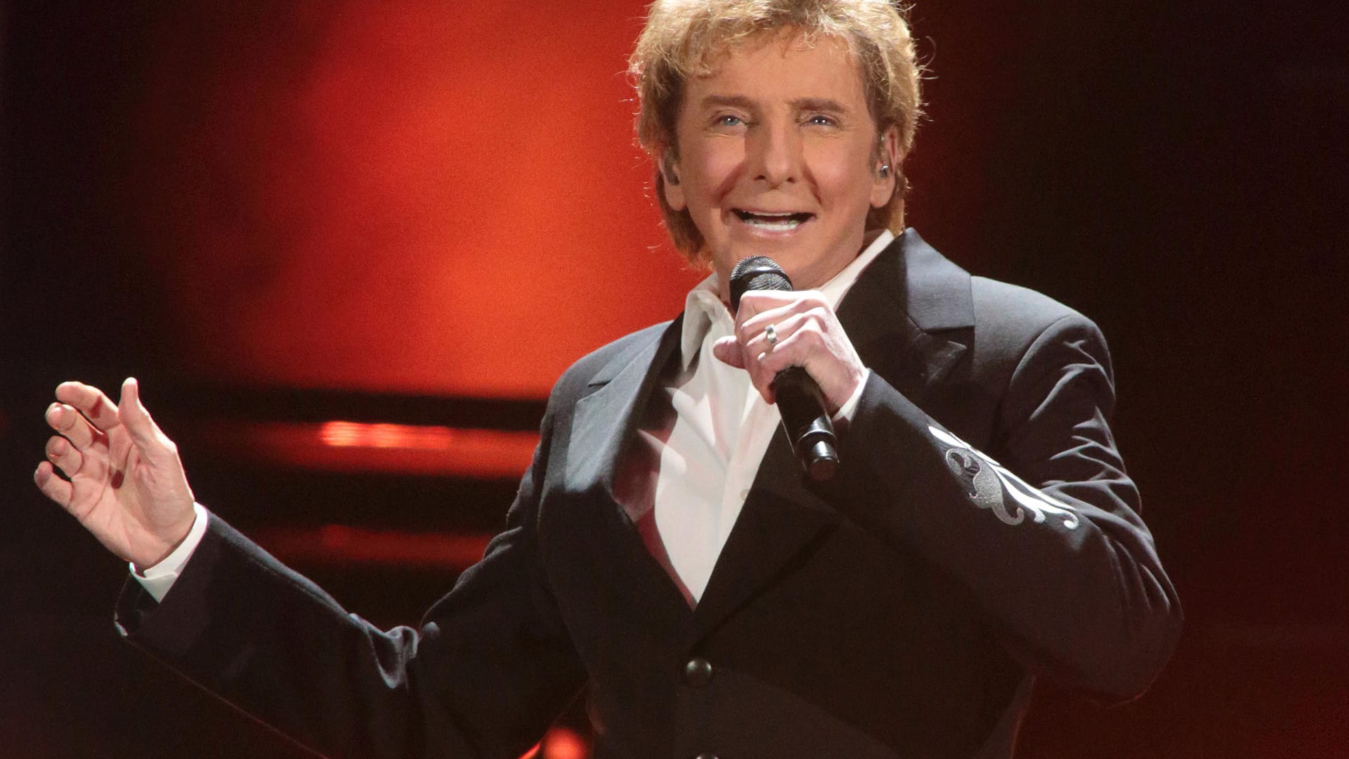 Barry Manilow outet sich mit 73 Jahren als schwul