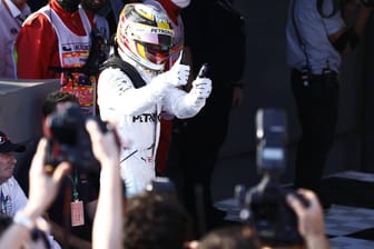 Lewis Hamilton sichert sich in Shanghai die Pole-Position.