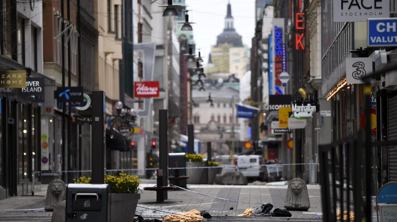 Der Tatort, einen Tag nach dem Anschlag in Stockholm.