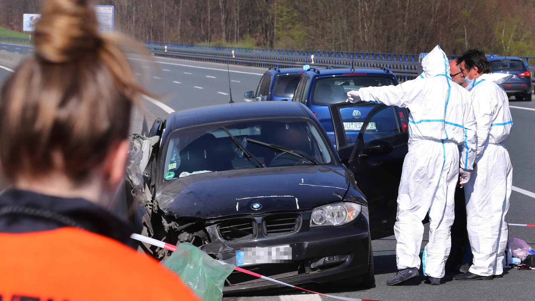 Beziehungsdrama auf A3 Mann ersticht Freundin und springt von Brücke