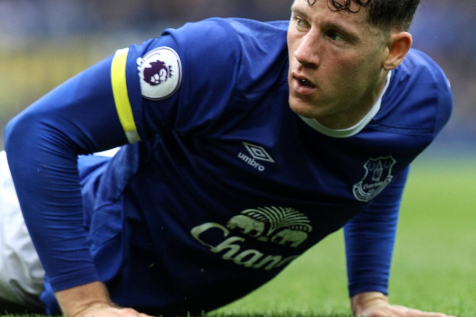 Abend zum Vergessen: Evertons Ross Barkley wurde in einer Bar böse verprügelt.